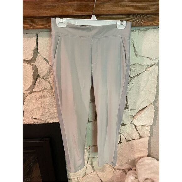 Athleta Womens grey Pull On Flat Front Mid-Rise Ankle Pants Size 2 - Picture 1 of 6